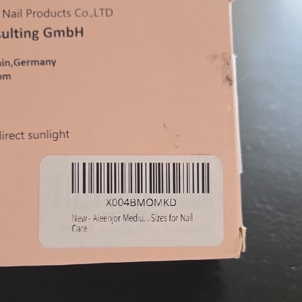 NIB Soft Nail Tips - Picture 4 of 5
